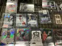 Collectible: Sport cards &#x26; Memorabilia (JUL25-H023)