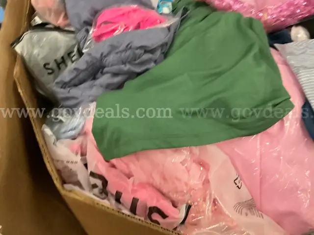 Apparel: &#x22;Clothes&#x22; (JUL25-1531)