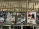 Collectible: Sport cards &#x26; Memorabilia (JUL25-H043)