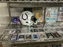 Collectible: Sport cards &#x26; Memorabilia (JUL25-H043)