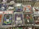 Collectible: Sport cards &#x26; Memorabilia (JUL25-H043)