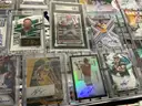 Collectible: Sport cards &#x26; Memorabilia (JUL25-H043)