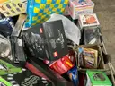Collectibles: &#x22;Toys, Games and Puzzles&#x22; (JUL25-H053)