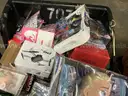 Collectibles: &#x22;Toys, Games and Puzzles&#x22; (JUL25-H051)