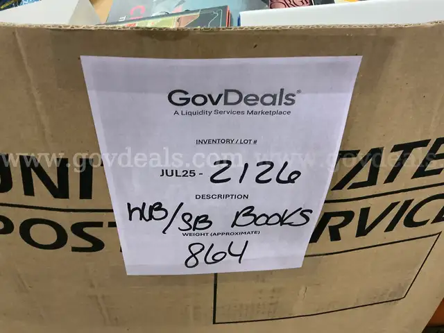 Books: Mixed &#x22;Hard Back and Soft Back&#x22; (JUL25-2126)