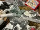 Apparel: Manually Sorted &#x22;Shoes, Handbags and Totes&#x22; (JUL25-2238X)