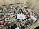 Collectibles: &#x22;Figurines&#x22; (JUL25-2300X)
