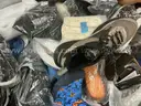 Apparel: Manually Sorted &#x22;Shoes, Handbags and Totes&#x22; (JUL25-2382X)