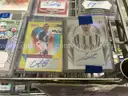 Collectible: Sport cards &#x26; Memorabilia (JUL25-H070)