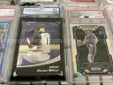Collectible: Sport cards &#x26; Memorabilia (JUL25-H070)