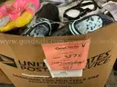 Apparel: Manually Sorted &#x22;Shoes, Handbags and Totes&#x22; (AUG25-0387X)