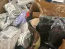 Apparel: Manually Sorted &#x22;Shoes, Handbags and Totes&#x22; (AUG25-0559X)