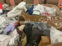 Apparel: Manually Sorted &#x22;Shoes, Handbags and Totes&#x22; (AUG25-0559X)