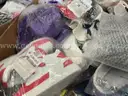 Apparel: Manually Sorted &#x22;Shoes, Handbags and Totes&#x22; (AUG25-0563X)