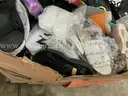 Apparel: Manually Sorted &#x22;Shoes, Handbags and Totes&#x22; (AUG25-0823X)