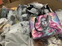 Apparel: Manually Sorted &#x22;Shoes, Handbags and Totes&#x22; (AUG25-1167X)