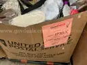 Apparel: Manually Sorted &#x22;Shoes, Handbags and Totes&#x22; (AUG25-1270X)