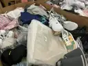 Apparel: Manually Sorted &#x22;Shoes, Handbags and Totes&#x22; (AUG25-1365X)