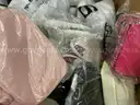 Apparel: Manually Sorted &#x22;Shoes, Handbags and Totes&#x22; (AUG25-1800X)