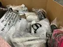 Apparel: Manually Sorted &#x22;Shoes, Handbags and Totes&#x22; (AUG25-1800X)