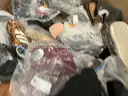 Apparel: Manually Sorted &#x22;Shoes, Handbags and Totes&#x22; (AUG25-1960X)