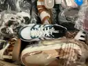 Apparel: Manually Sorted &#x22;Shoes, Handbags and Totes&#x22; (AUG25-1960X)
