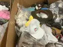 Apparel: Manually Sorted &#x22;Shoes, Handbags and Totes&#x22; (AUG25-2047X)