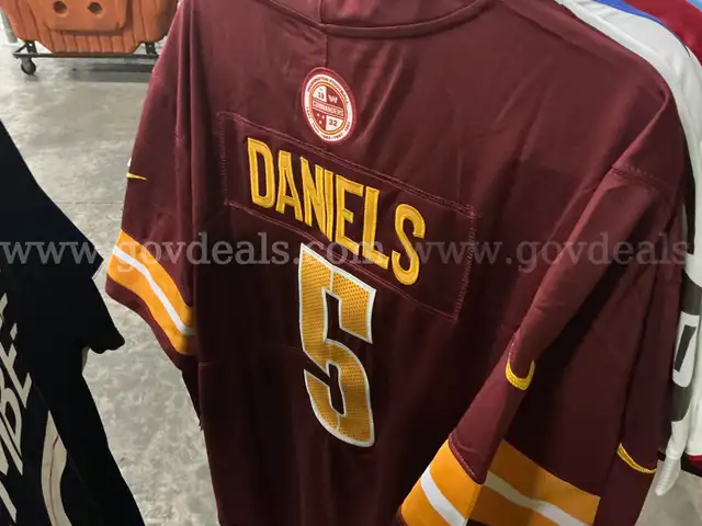 Apparel: Jersey (AUG25-H061X)