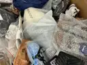 Apparel: Manually Sorted &#x22;Shoes, Handbags and Totes&#x22; (SEP25-0071)
