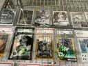 Collectible: Sport cards &#x26; Memorabilia (SEP25-H008)