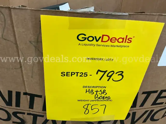 Books: Mixed &#x22;Hard and Soft Back&#x22; (SEP25-0793)