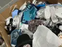 Apparel: Manually Sorted &#x22;Shoes, Handbags and Totes&#x22; (SEP25-0797X)