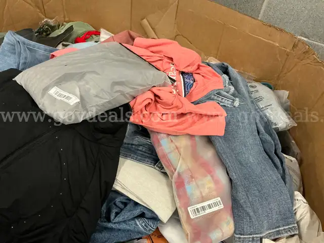 Apparel: &#x22;Clothes&#x22; (SEP25-0798)
