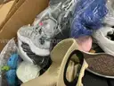Apparel: Manually Sorted &#x22;Shoes, Handbags and Totes&#x22; (SEP25-0822X)