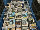 Collectibles: &#x22;Figurines&#x22; (SEP25-0848X)