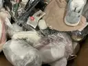 Apparel: Manually Sorted &#x22;Shoes, Handbags and Totes&#x22; (SEP25-0868X)