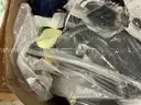 Apparel: Manually Sorted &#x22;Shoes, Handbags and Totes&#x22; (SEP25-0900X)