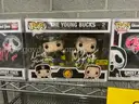 Collectibles: &#x22;Autographed Figurines&#x22; (SEP25-H029x)