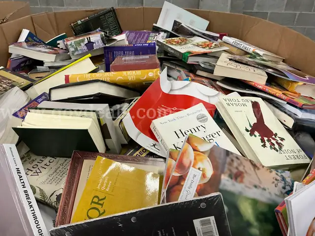 Books: Mixed &#x22;Hard and Soft Back&#x22; (SEP25-0921)