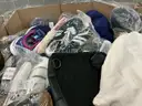 Apparel: Manually Sorted &#x22;Shoes, Handbags and Totes&#x22; (SEP25-0933X)