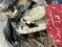 Apparel: Manually Sorted &#x22;Shoes, Handbags and Totes&#x22; (SEP25-0933X)