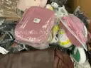 Apparel: Manually Sorted &#x22;Shoes, Handbags and Totes&#x22; (SEP25-1064X)