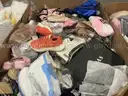 Apparel: Manually Sorted &#x22;Shoes, Handbags and Totes&#x22; (SEP25-1096X)