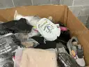 Apparel: Manually Sorted &#x22;Shoes, Handbags and Totes&#x22; (SEP25-1215X)