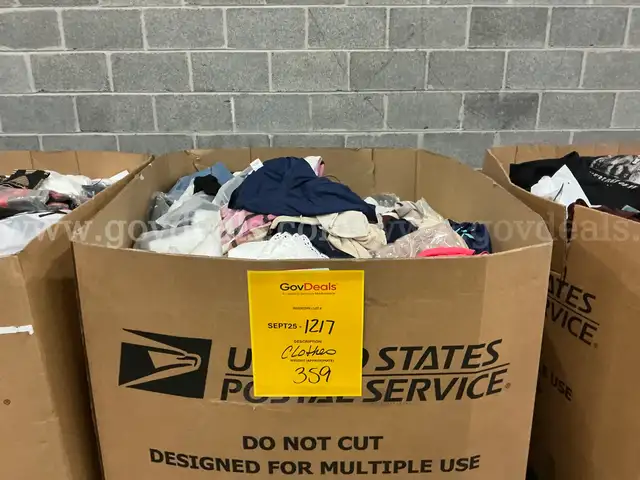 Apparel: &#x22;Clothes&#x22; (SEP25-1217)