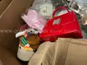 Apparel: Manually Sorted &#x22;Shoes, Handbags and Totes&#x22; (SEP25-1270X)