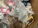 Apparel: Manually Sorted &#x22;Shoes, Handbags and Totes&#x22; (OCT25-0029X)