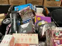 Collectibles: &#x22;Toys, Games and Puzzles&#x22; (OCT25-0064X)