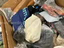 Apparel: Manually Sorted &#x22;Shoes, Handbags and Totes&#x22; (OCT25-0653X)