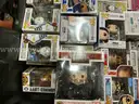 Collectibles: &#x22;Figurines&#x22; (OCT25-0735X)